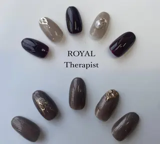 ネイル 【尾下】 ロイヤル•セラピストのネイルデザイン