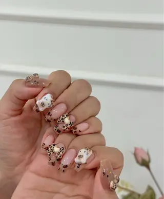 ネイル Lyna 池袋のネイルデザイン