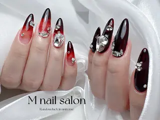 ネイル M🌷nail 長さだし専門店のネイルデザイン