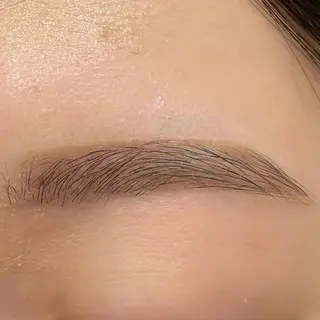 アイブロウ carrefourNoa松戸所属・森 夏希のマツエク・マツパデザイン