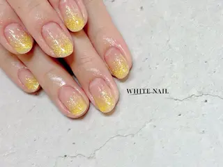 ネイル WHITE NAIL ホワイトネイルのネイルデザイン
