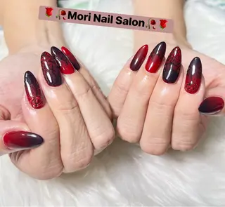 ネイル MORI ネイル SALONのネイルデザイン