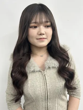 ロング カラー alpha. カラーエクステ下妻のヘアスタイル