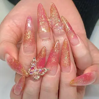 ネイル VOGUE ×SWANのネイルデザイン