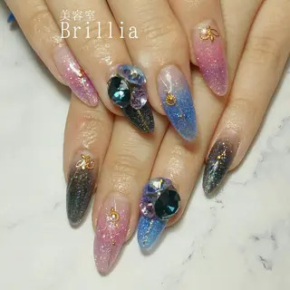 ネイル 柴田 彩のネイルデザイン