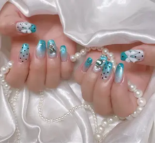 ネイル 高島 夏海のネイルデザイン