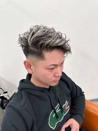 カラー メンズ 梅田/全パーマ特化/ ケアパーマ特化/秋本のヘアスタイル