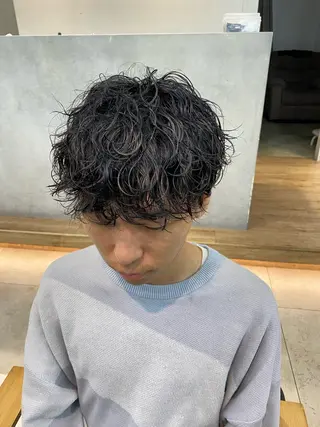 パーマ メンズ 新宿【メンズパーマ】 塩澤太一のヘアスタイル