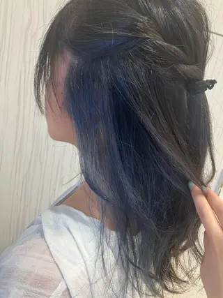 セミロング カラー 永倉 はるかのヘアスタイル