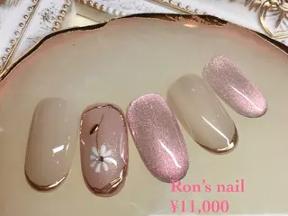 ネイル Ron's 成田のネイルデザイン