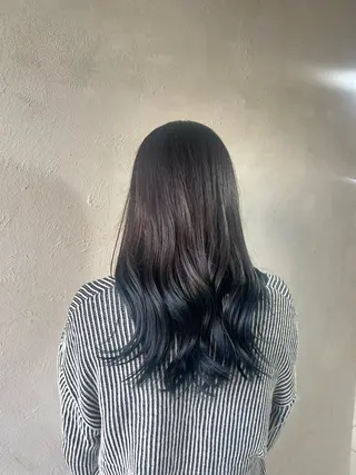 ロング カラー ナナミ-YUCCA モデル様募集中のヘアスタイル