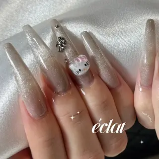 ネイル éclat ⸝꙳.⋆ 栄｜久屋大通のネイルデザイン