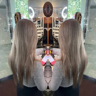 ロング カラー レイヤー/ボブ/ ミニボブ/AOIのヘアスタイル