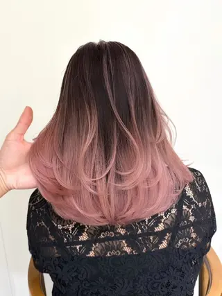 ロング カラー 🇰🇷韓国レイヤー ハイトーン/暖色のヘアスタイル