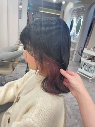 ミディアム 早坂 美咲のヘアスタイル