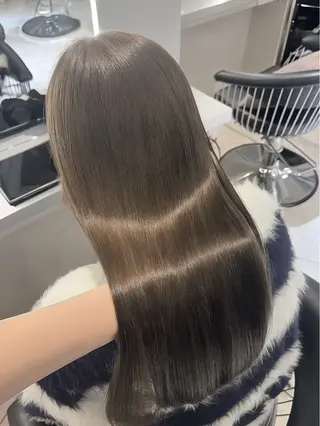 セミロング 池袋/縮毛矯正/ 髪質改善/【光輝】のヘアスタイル