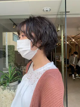 ショート カラー 透明感/オリーブ/ グレージュ/YUKAのヘアスタイル