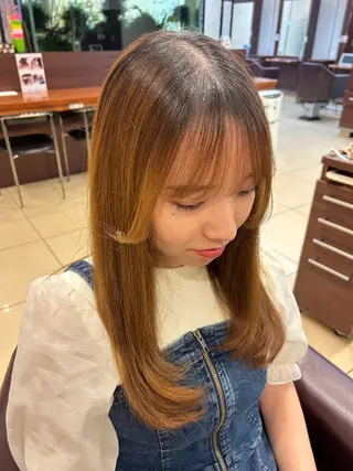 セミロング 三瓶 公子のヘアスタイル