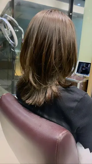 ミディアム タンバルモリパーマ 礒井メンキのヘアスタイル