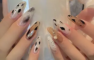 ネイル VIVIAN エイのネイルデザイン