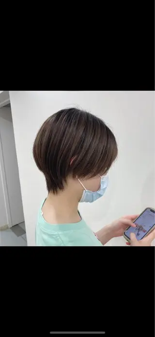 ショート カラー マンツーマン女性 美容師 奏のヘアスタイル