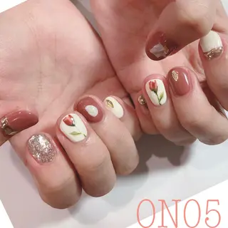 ネイル 園 寛子 （ネイリスト）のネイルデザイン