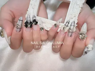 ネイル ネイルサロン ルミア Lumia 店長のネイルデザイン