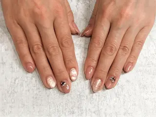 ネイル NAIL Salon IP所属・長谷川 奈緒美のネイルデザイン