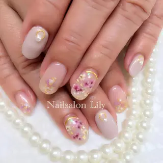 ネイル Nailsalon Lilyのネイルデザイン