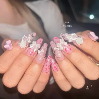 ネイル LIAn.🎀 Munakataのネイルデザイン