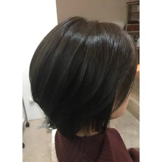 カラー fio マナミのヘアスタイル