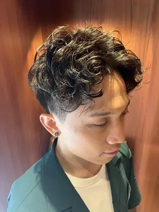 ショート パーマ メンズ BroTokyo Barbershop 有楽町店所属・SAKI SAKIのヘアスタイル