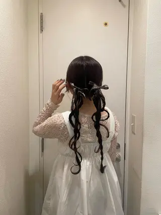 ロング ヘアアレンジ UNBIRTHDAY MIUのヘアスタイル