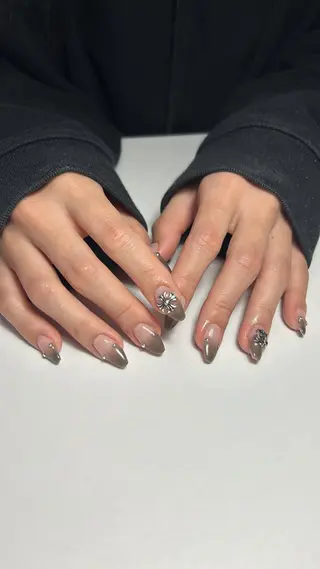 ネイル Uni. ___nailのネイルデザイン