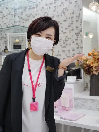 丸の内ヒルズ 今井琴恵のその他イメージ