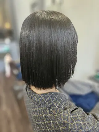 ショート カラー terra✂️川嶋 大輔のヘアスタイル