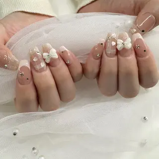 ネイル 東 千夏のネイルデザイン