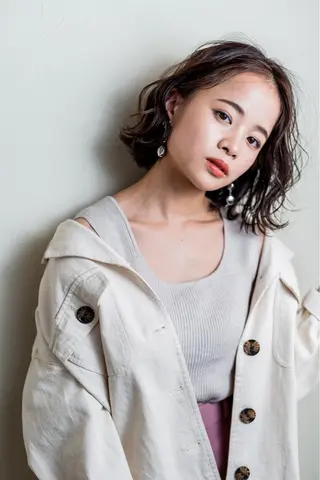 ミディアム パーマ ENIF ヤマグチアツコのヘアスタイル