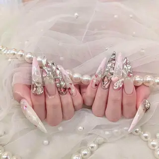 ロング パーマ Bling Salonのネイルデザイン