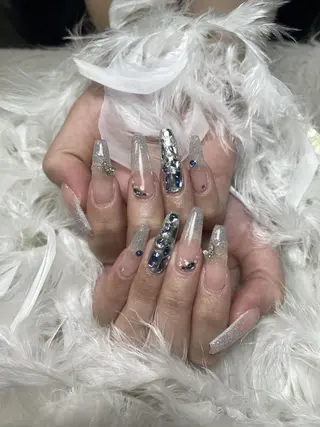 ネイル DEMAIN- 🕊️のネイルデザイン