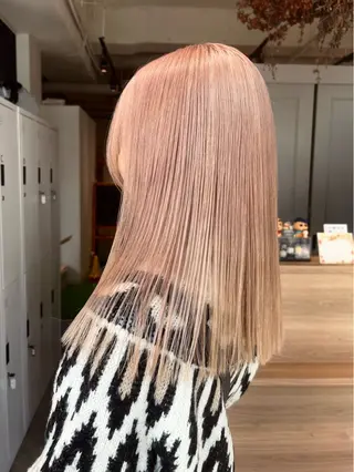 カラー BELLA所属・ボブ/デザイン カラー/sen🩶のヘアスタイル