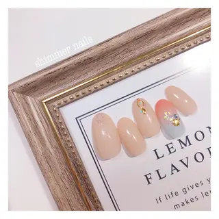 ネイル shimmer nailsのネイルデザイン