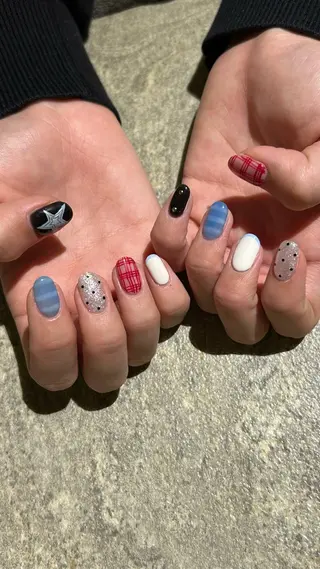 ネイル 板垣 まいのネイルデザイン