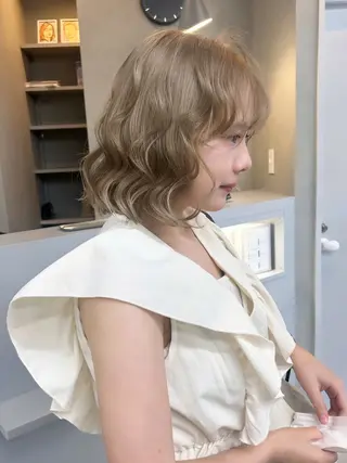 ミディアム カラー moe🎀 透明感カラーのヘアスタイル