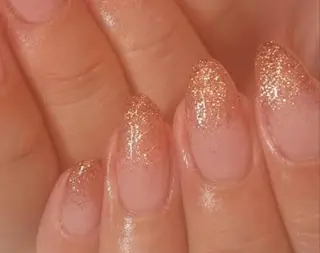 ネイル トータルビューティー TSURURU 岡崎店所属・M さちこのネイルデザイン