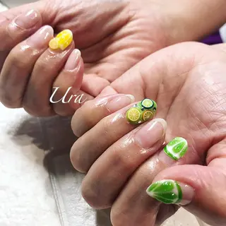 ネイル UrakoNail 《nail》のネイルデザイン