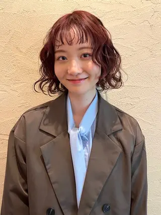 ミディアム 大塚 綾乃のヘアスタイル