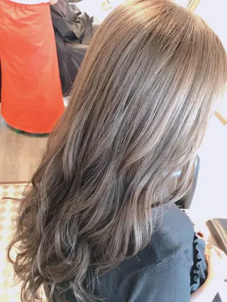 ロング カラー freedom  下中野店所属・🫧🕊️かたやま さきこ🕊️🫧のヘアスタイル