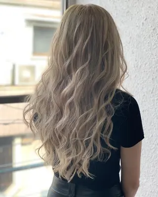 ロング eye エクステ専門店Rのヘアスタイル