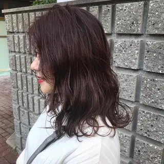 セミロング レイヤー/顔周り /AKARIのヘアスタイル
